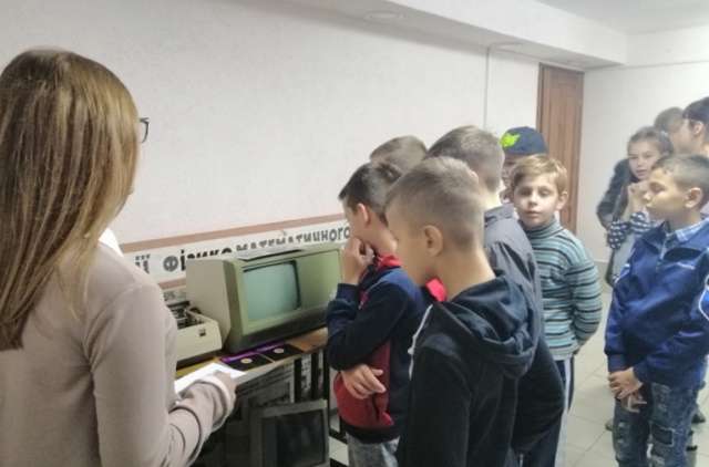 Ознайомлення із музеєм фізико-математичного факультету